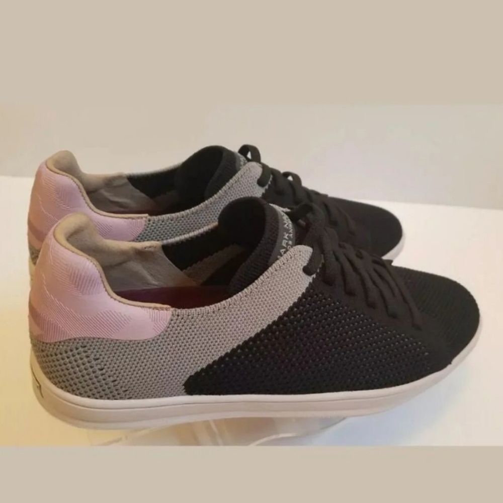 Mark Nason Modern Jogger Black Pink Comfort Sport Knit NEW Women's 8